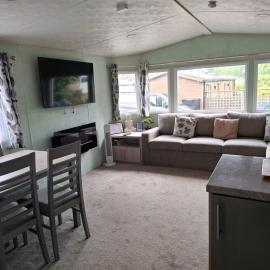 Hillside retreat - 2 bedrooms sleeps 6