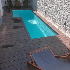 Casa grande y céntrica con piscina en zona peatonal
