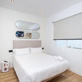 Hotel Somma، فندق في مربلة