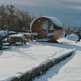 BlueWillow a Rural Oasis with Outdoor Sauna & Connemara views