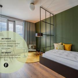 Black F House - Serviced Apartments，佛萊堡的飯店