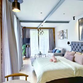 Granny's Woods Cottage: Ranau şehrinde bir otel