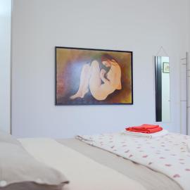 Studio-Sleeps 2-AirCon-Town Centre-Free Parking