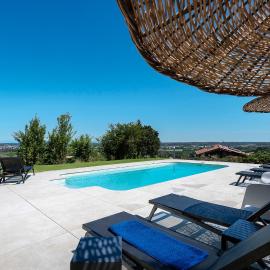 Casa Klous、アスティのホテル