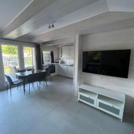 Holiday Home Kenese, hotel in Balatonkenese