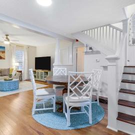 Quaint Cottage - Downtown Stuart