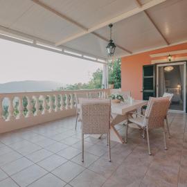 Casa Bella Vita, hotel v mestu Benitses