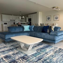 Earls Harbour Luxury Apartments
