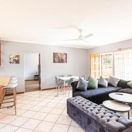 Forest View Cottage, hotel in Muldersdrift