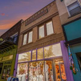 NEW Love Mi Getaway Loft with Deck on Washington Ave 110, Hotel in Grand Haven