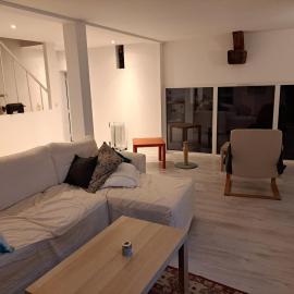 Chambre dans maison paisible