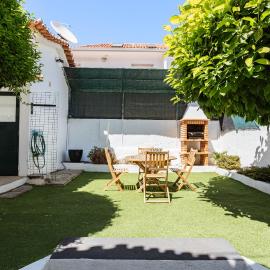 Home Out Casa do Arco in Belém
