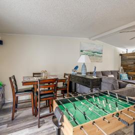 7 Mi to Beach! Sneads Ferry Family Home w/ Hot Tub