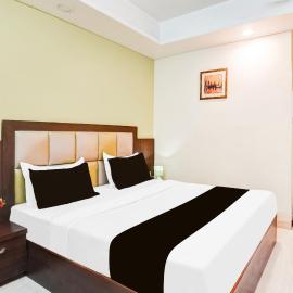 Super Townhouse Sikar Road Jaipur Formerly Hotel Aroma Inn, hotel u gradu Džajpur