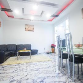 Chic Studio VIP GOLD Luxe Confort et Élégance à Douala Stade Bonamoussadi