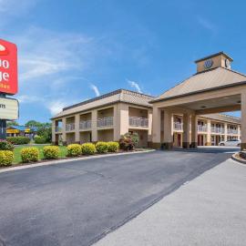 Econo Lodge Inn & Suites Knoxville East, hotel en Knoxville
