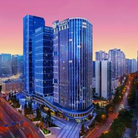 锦江都城酒店昆明西山万达广场火车站店 – hotel w mieście Kunming