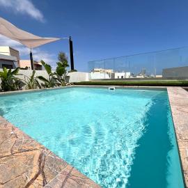 Sliema Trendy Rooftop Pool House