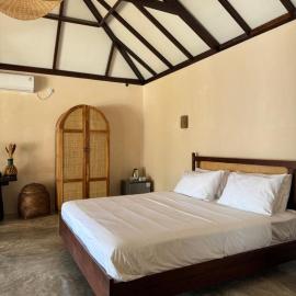 NIRA Surf Villas, hotel u gradu 'Maluk'