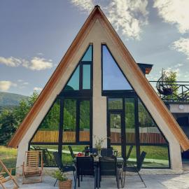 Cottage Velli, hótel í Saketsia