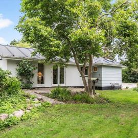 8169-Praesto-Bakkestien-25, hotelli kohteessa Præstø