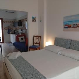 Casa AZZURRA, hotel in Giovinazzo
