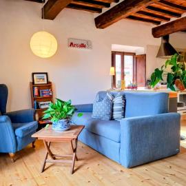 Il Palazzo, Le Fornaci, hotel in Sassetta