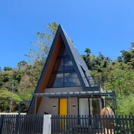 Madria Loft Cabin, Hotel in Baras