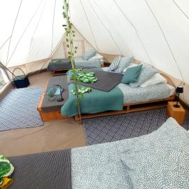 Dordogne Glamping & Camping, hotel u gradu 'Bouzic'