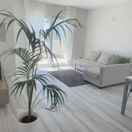 SirmioGarda House, hotel in Sirmione