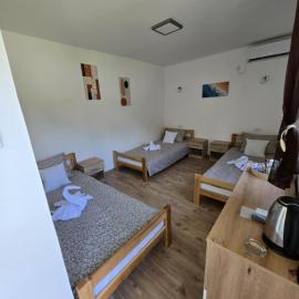 Viesnīca Zolax Apartmans pilsētā Mali Iđoš