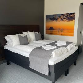 Hotell Sjyen、Nesnaのホテル