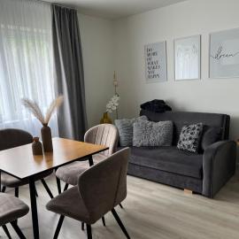 Suuremõisa Holiday Apartment with Sauna, hotel a Suuremõisa
