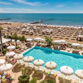 Luxor e Cairo The Beach Resort, hotel in Lido di Jesolo