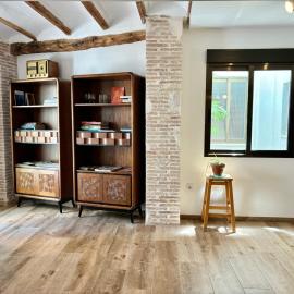 Apartamento artístico en el centro de Segorbe, hotel em Segorbe