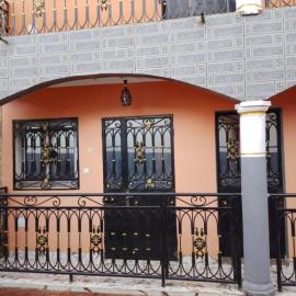 Résidence REHA โรงแรมในBafoussam