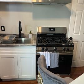 Charming 1-bdrm Apt close to all, hotel sa Hamburg