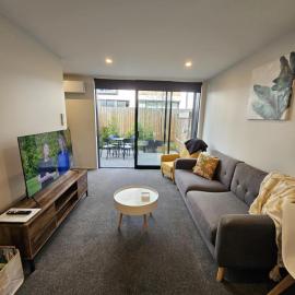 Central Stay Addington
