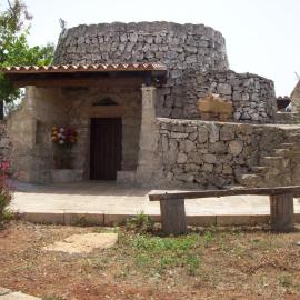 Trullo Contrada Stracca, hotel a Alliste