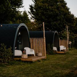 Knus Natuurhuisje met Hottub - Ontspannen in de natuur, Hotel in Jubbega-Schurega