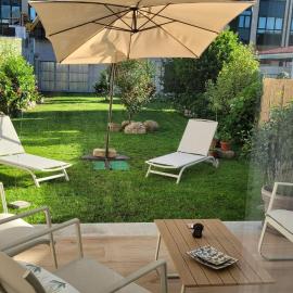Egeria Casa Jardín, hotel in Caldas de Reis