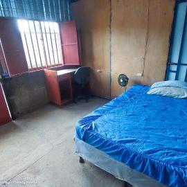Nicky's family home