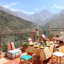 RiadAtlasChateau, hôtel à Imlil