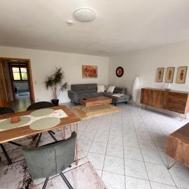 펜츠베르크에 위치한 호텔 ruhige, zentrale Gartenwohnung mit Tiefgarage