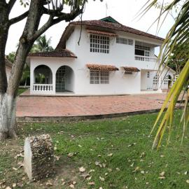 Casa campestre con piscina, jacuzzi y bbq, hotel v mestu La Dorada