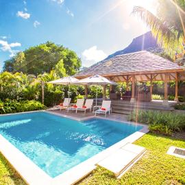 Marguery Villas by MJ Holidays, hotel di Rivière Noire
