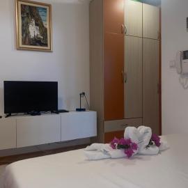 Čar Studio Apartments