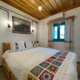 Gaba Dede Evleri-Bayram Evi، فندق في Cumalı