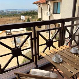 Sweet home see view pool escape, hotel di Nesebar