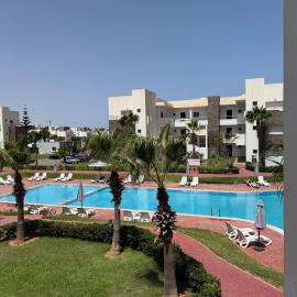 PERLA SAÏDIA APPART XXL Clima IPTV Piscine Parking Jardin, hotel in Saïdia